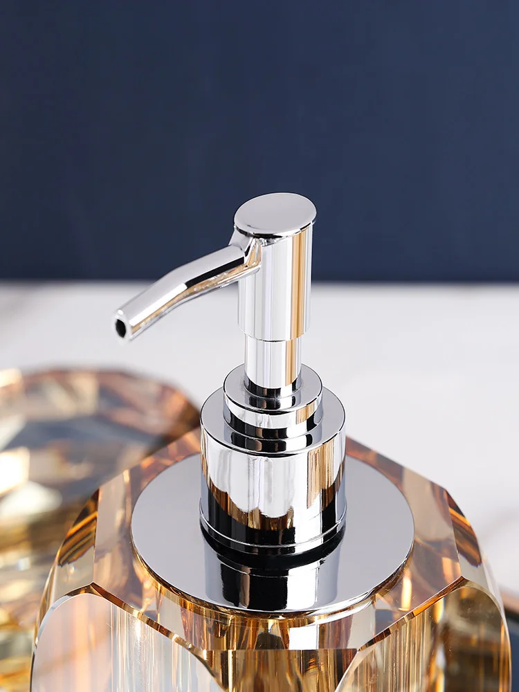 Zestaw łazienkowy Kryształowe  – Glass Soap Dish recenzja i cena